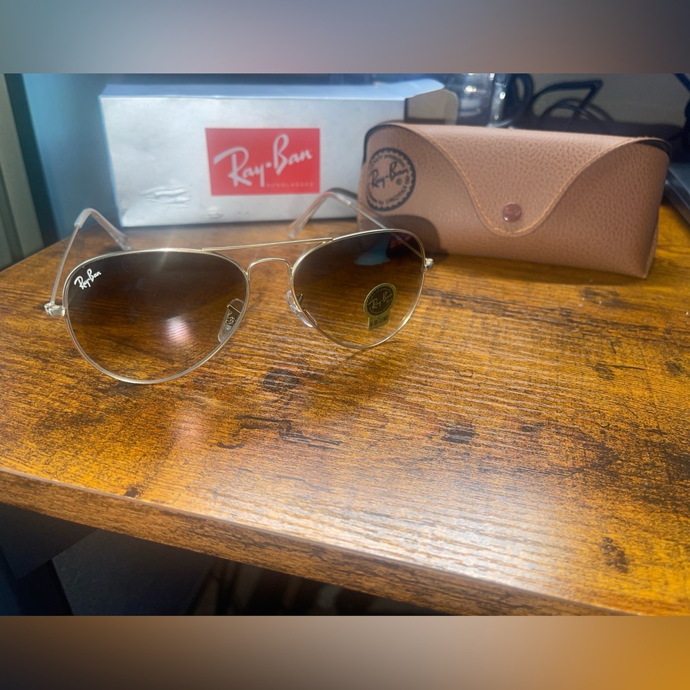 Brand New Ray Ban sunglasses